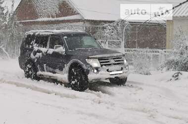 Внедорожник / Кроссовер Mitsubishi Pajero 2007 в Рени