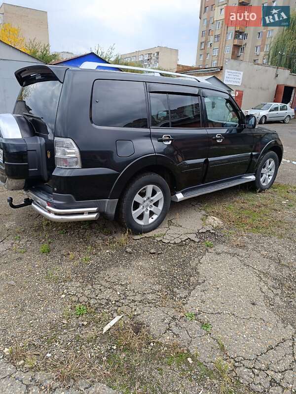 Mitsubishi Pajero 2008