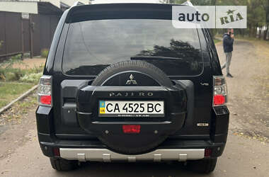 Позашляховик / Кросовер Mitsubishi Pajero 2007 в Чернігові