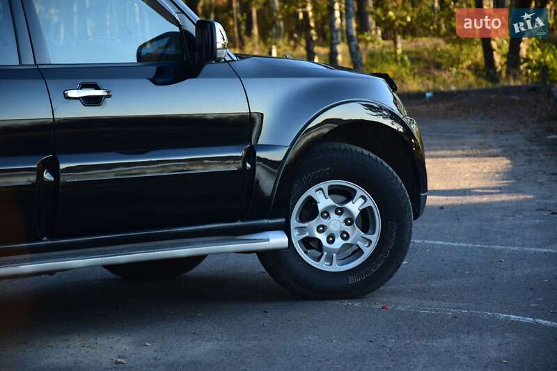 Внедорожник / Кроссовер Mitsubishi Pajero 2007 в Рокитном