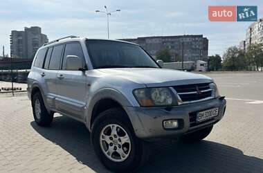 Внедорожник / Кроссовер Mitsubishi Pajero 2002 в Сумах