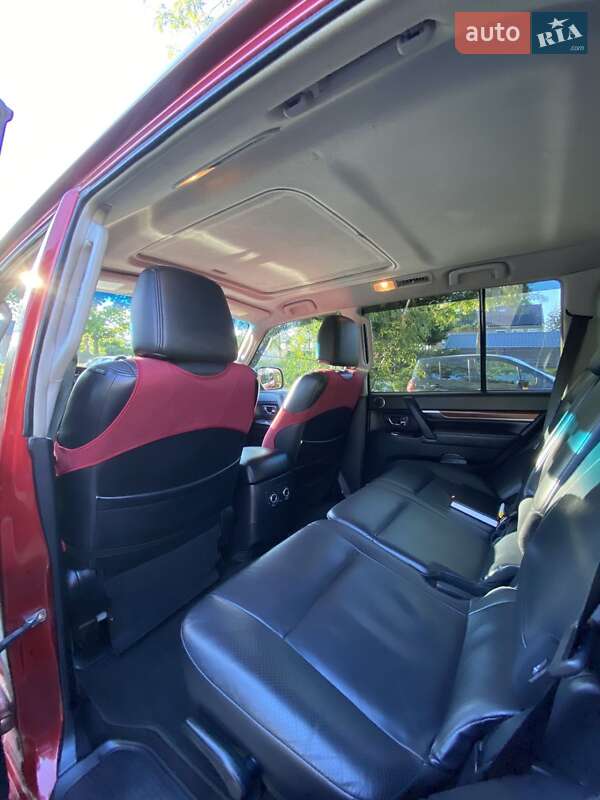 Позашляховик / Кросовер Mitsubishi Pajero 2008 в Коломиї