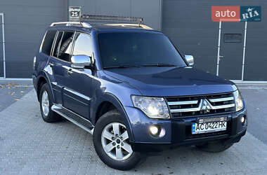 Внедорожник / Кроссовер Mitsubishi Pajero 2007 в Ужгороде