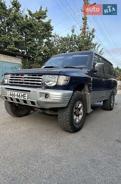 Позашляховик / Кросовер Mitsubishi Pajero 1995 в Запоріжжі