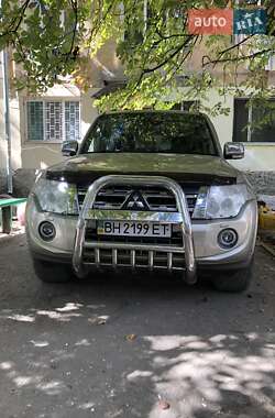 Mitsubishi Pajero 2012 Mitsubishi Pajero 2012