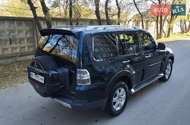 Внедорожник / Кроссовер Mitsubishi Pajero 2007 в Одессе