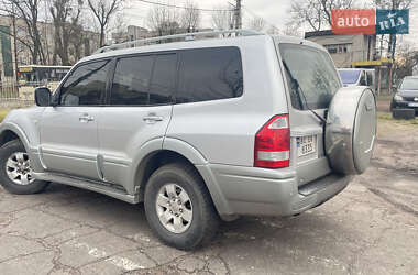 Позашляховик / Кросовер Mitsubishi Pajero 2003 в Червонограді