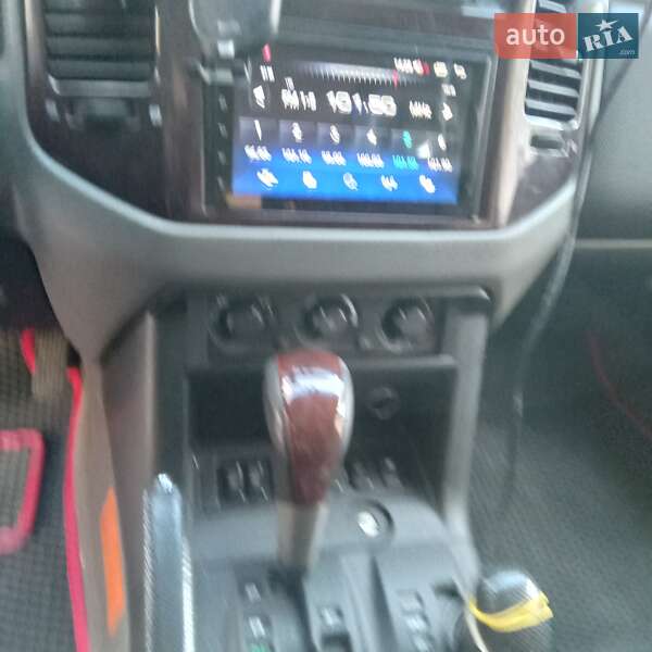 Позашляховик / Кросовер Mitsubishi Pajero 2006 в Києві