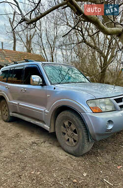 Позашляховик / Кросовер Mitsubishi Pajero 2005 в Бердичеві