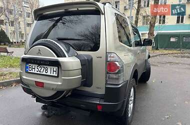 Внедорожник / Кроссовер Mitsubishi Pajero 2007 в Одессе