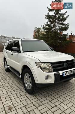 Внедорожник / Кроссовер Mitsubishi Pajero 2008 в Запорожье