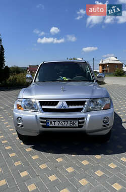 Внедорожник / Кроссовер Mitsubishi Pajero 2006 в Коломые