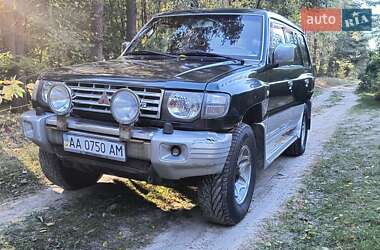 Позашляховик / Кросовер Mitsubishi Pajero 1999 в Києві