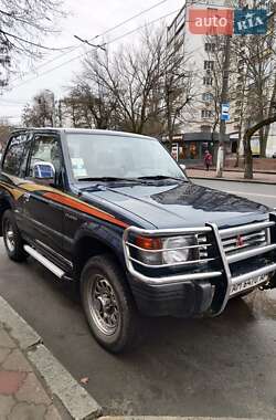 Позашляховик / Кросовер Mitsubishi Pajero 1995 в Житомирі