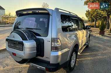 Внедорожник / Кроссовер Mitsubishi Pajero 2008 в 