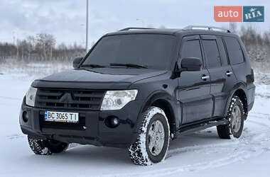 Позашляховик / Кросовер Mitsubishi Pajero 2007 в Львові