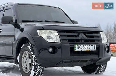 Позашляховик / Кросовер Mitsubishi Pajero 2007 в Львові