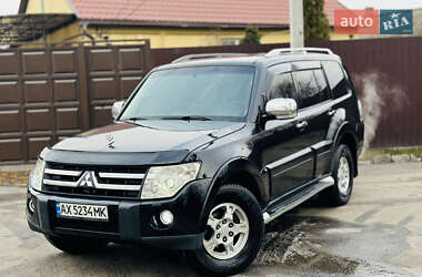 Внедорожник / Кроссовер Mitsubishi Pajero 2007 в Харькове