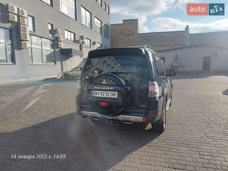Внедорожник / Кроссовер Mitsubishi Pajero 2007 в Одессе