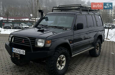 Позашляховик / Кросовер Mitsubishi Pajero 1995 в Сваляві