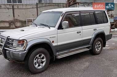 Позашляховик / Кросовер Mitsubishi Pajero 1994 в Харкові