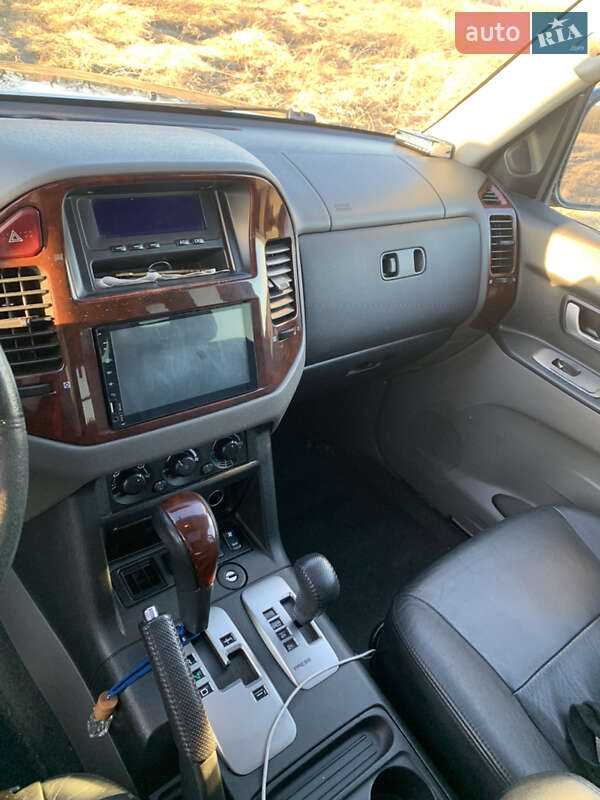 Внедорожник / Кроссовер Mitsubishi Pajero 2006 в Киеве фото 22 Внедорожник / Кроссовер Mitsubishi Pajero 2006 в Киеве