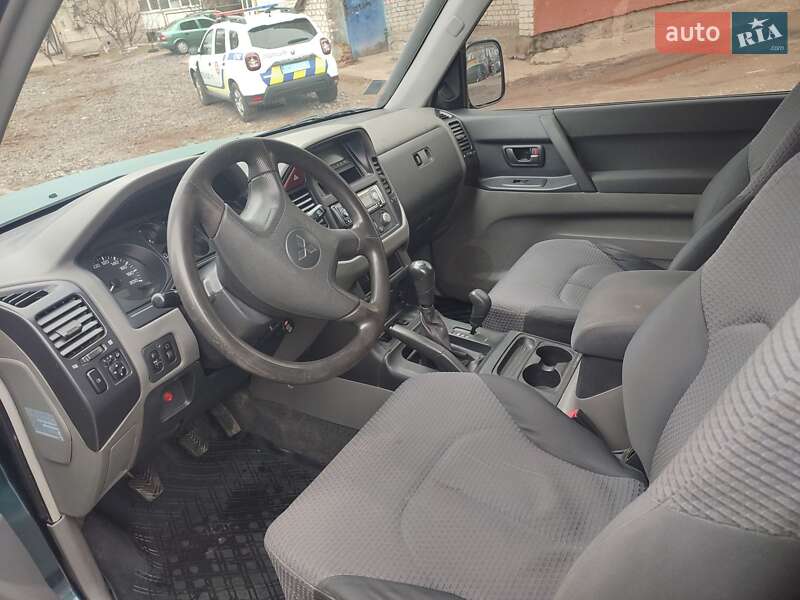 Внедорожник / Кроссовер Mitsubishi Pajero 2006 в Конотопе фото 6 Внедорожник / Кроссовер Mitsubishi Pajero 2006 в Конотопе