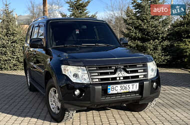 Позашляховик / Кросовер Mitsubishi Pajero 2007 в Львові