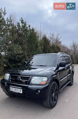 Внедорожник / Кроссовер Mitsubishi Pajero 2005 в Ровно