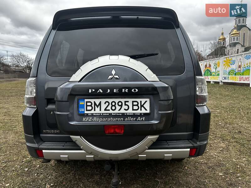 Внедорожник / Кроссовер Mitsubishi Pajero 2007 в Конотопе