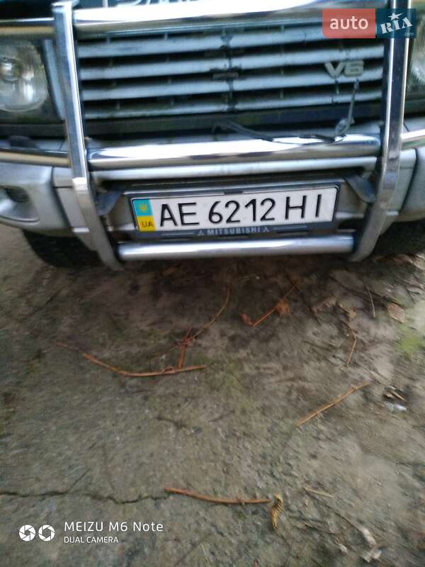 Mitsubishi Pajero 1998