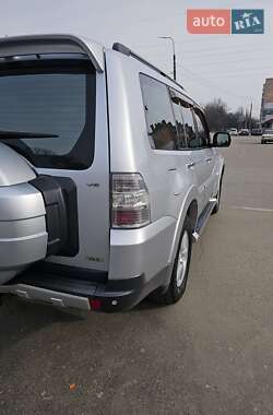 Позашляховик / Кросовер Mitsubishi Pajero 2008 в Білій Церкві