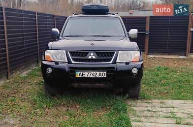 Внедорожник / Кроссовер Mitsubishi Pajero 2005 в Днепре