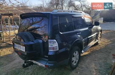 Внедорожник / Кроссовер Mitsubishi Pajero 2007 в 