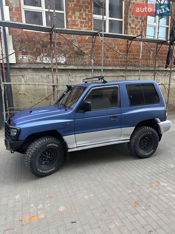 Mitsubishi Pajero 1997
