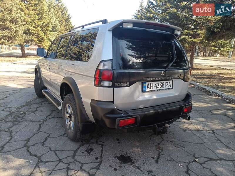 Внедорожник / Кроссовер Mitsubishi Pajero 2007 в Днепре