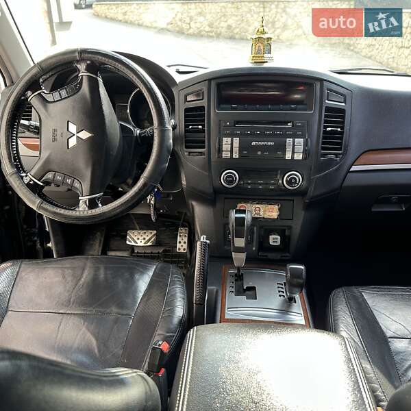 Внедорожник / Кроссовер Mitsubishi Pajero 2008 в Тернополе