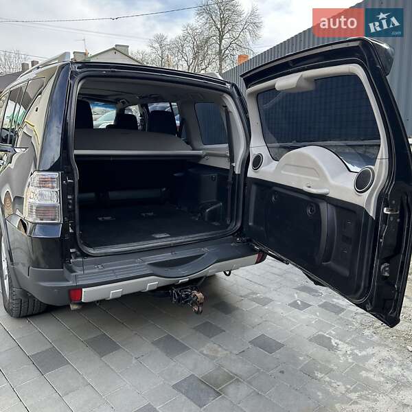 Внедорожник / Кроссовер Mitsubishi Pajero 2008 в Тернополе