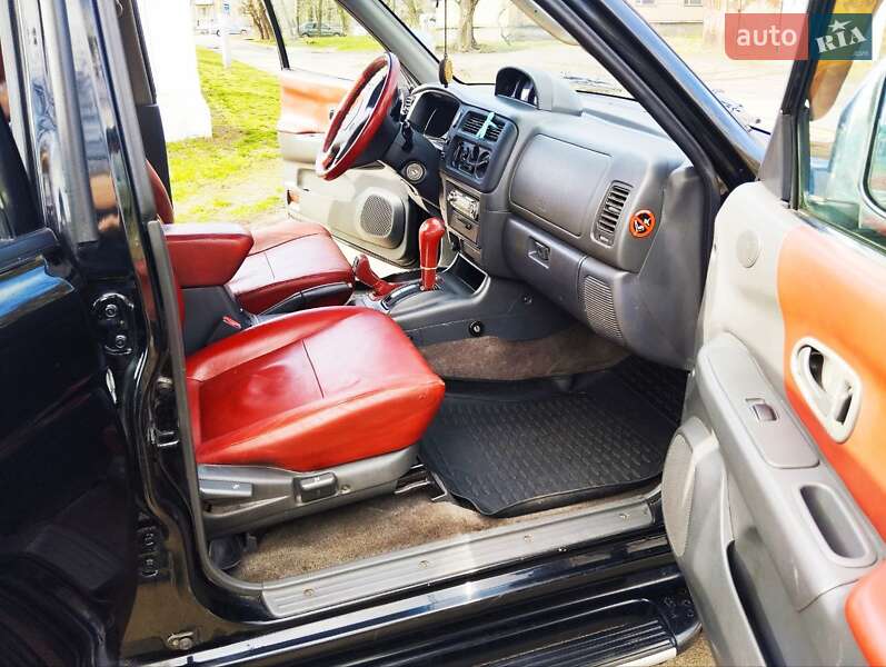 Внедорожник / Кроссовер Mitsubishi Pajero 2000 в Киеве