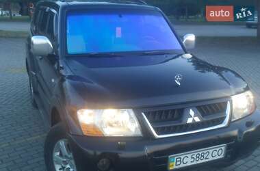 Внедорожник / Кроссовер Mitsubishi Pajero 2005 в 