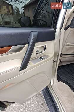 Внедорожник / Кроссовер Mitsubishi Pajero 2007 в 