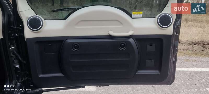 Позашляховик / Кросовер Mitsubishi Pajero 2016 в Смілі