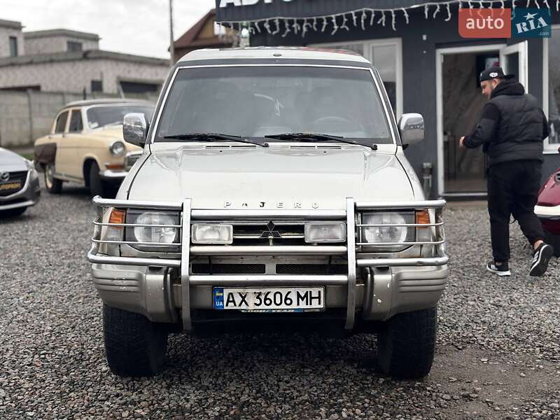 Mitsubishi Pajero 1993