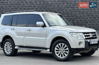 Позашляховик / Кросовер Mitsubishi Pajero 2008 в 