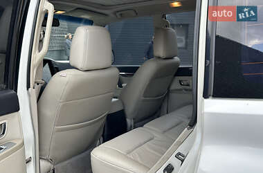 Позашляховик / Кросовер Mitsubishi Pajero 2008 в 