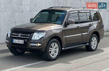 Mitsubishi Pajero 2019