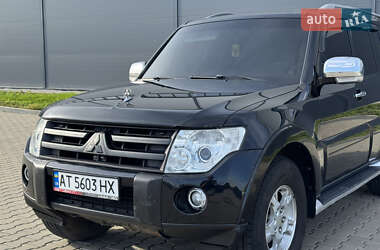 Внедорожник / Кроссовер Mitsubishi Pajero 2007 в 