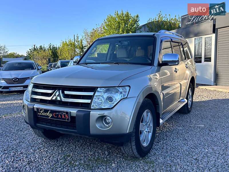 Mitsubishi Pajero 2007