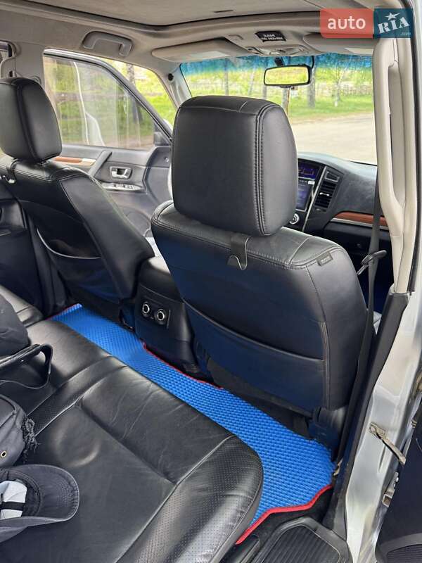 Позашляховик / Кросовер Mitsubishi Pajero 2008 в Харкові