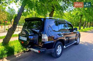 Позашляховик / Кросовер Mitsubishi Pajero 2008 в 